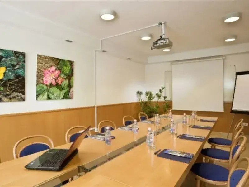 Jagelló Business Hotel