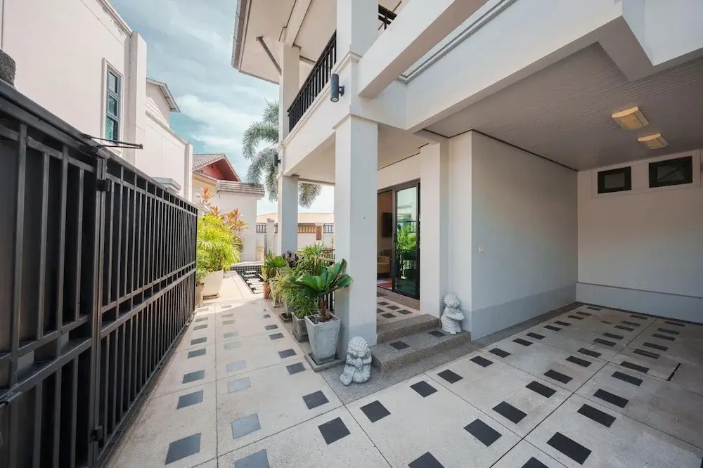 Patak 3 Bedroom Private Pool Villa