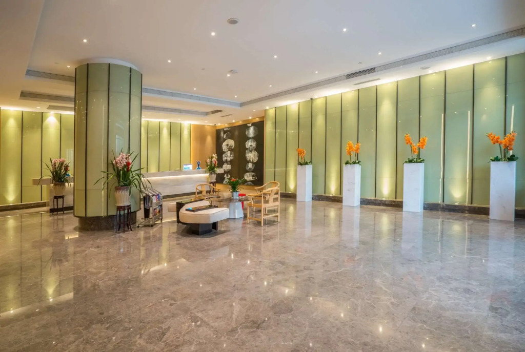 Jingtang Ramada Encore Hotel