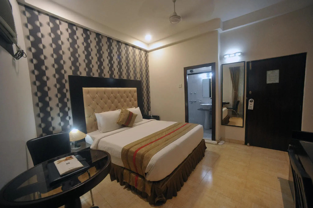 Hotel Housez43