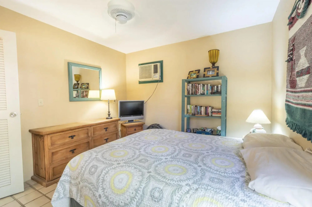 Warm Cozy 1bed Condo Close to Everything Your Los Cabos Home Away From Home