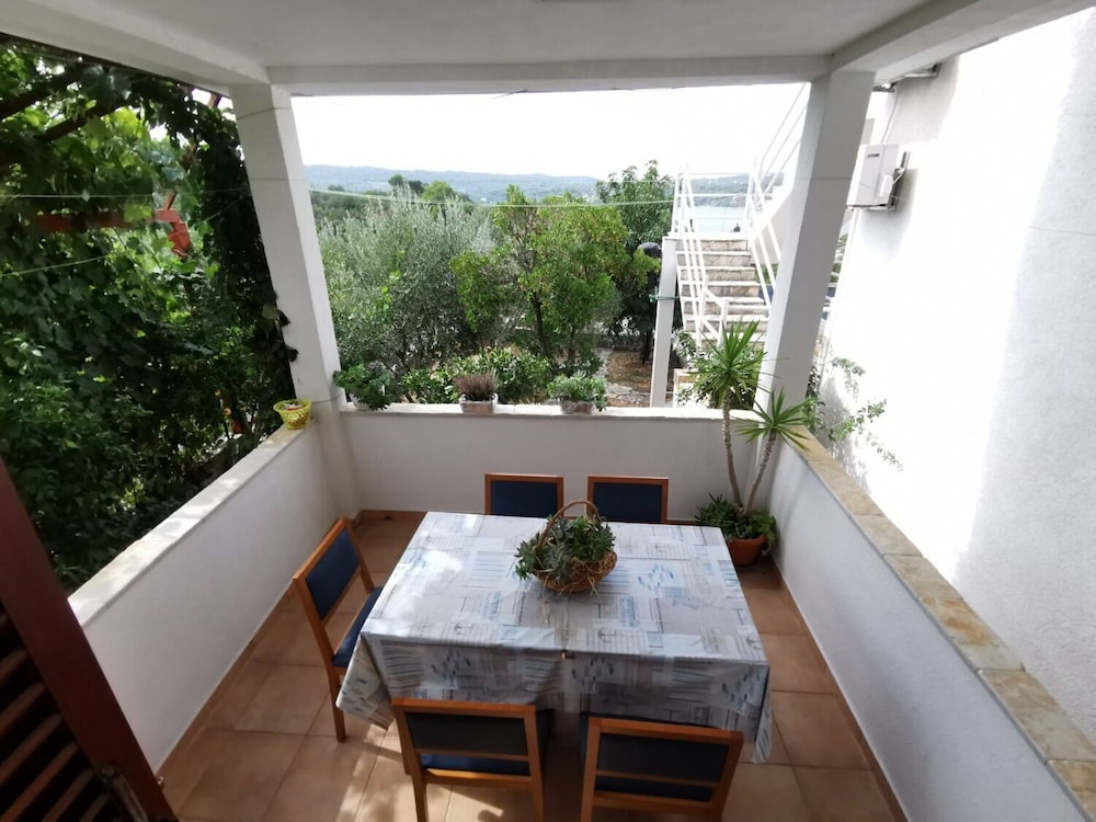 Apartment Goran
