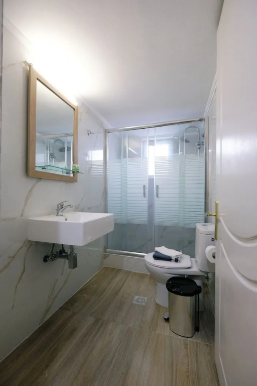 Fergani Apartments