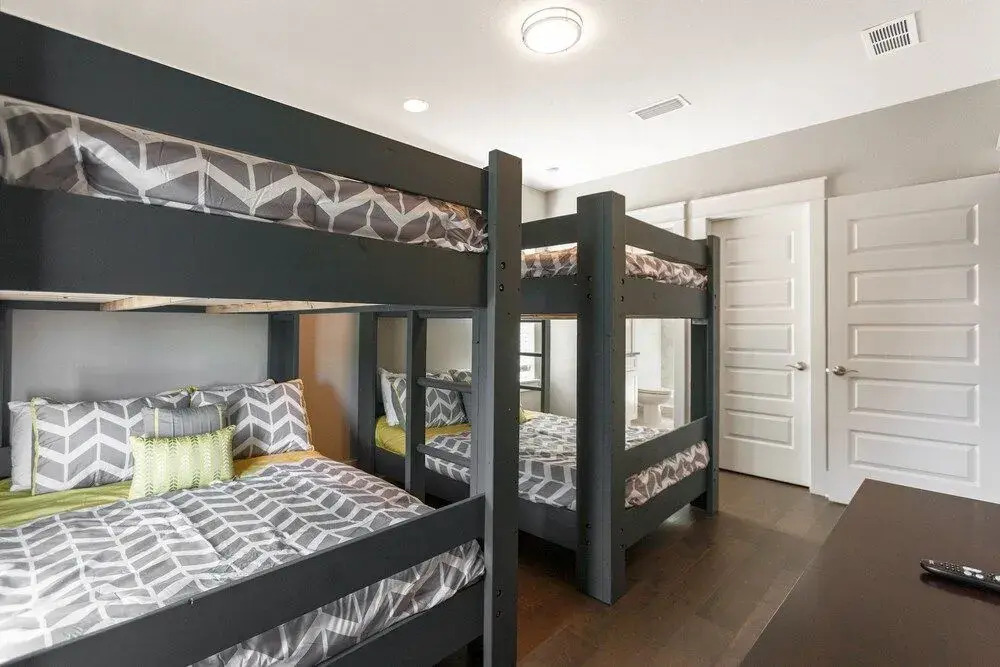 VI Suns ats of Frangista - 4 Br Home