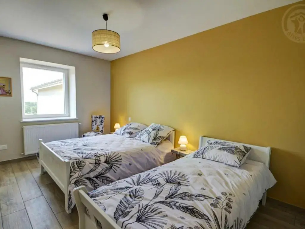 Maison de vacances rénovée pour 10 pers. avec fibre internet, terrasses et cour privative - FR-1-496-215