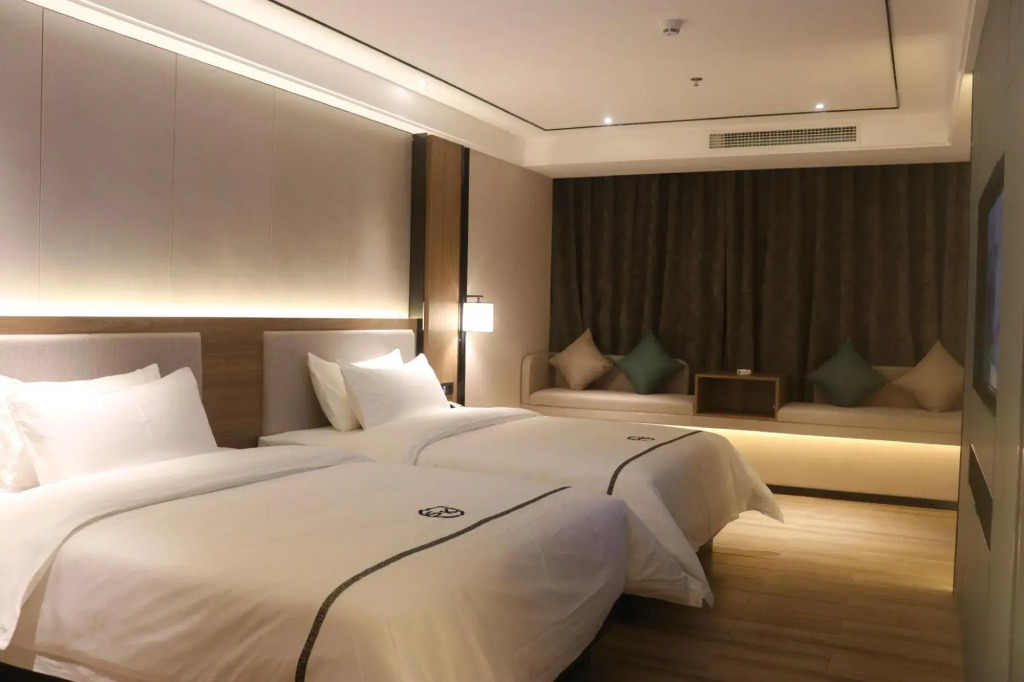 Ousika International Hotel (Jiexi Hepo)