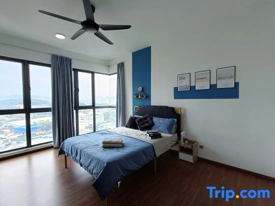 TypeB-10pax-5Bedroom-Balcony-IOICityMall-UKM-C180- Cheras