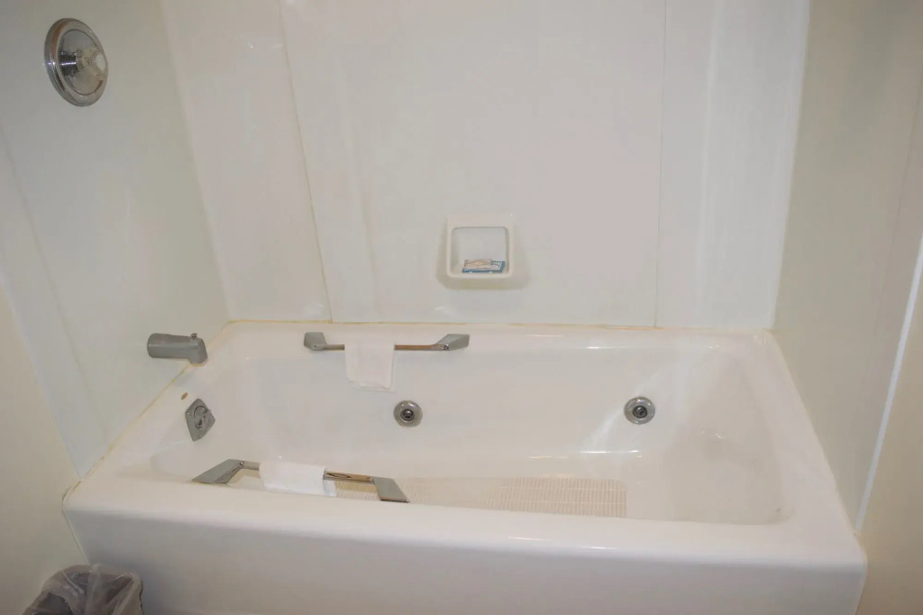St. Croix Suites - St. Croix Falls
