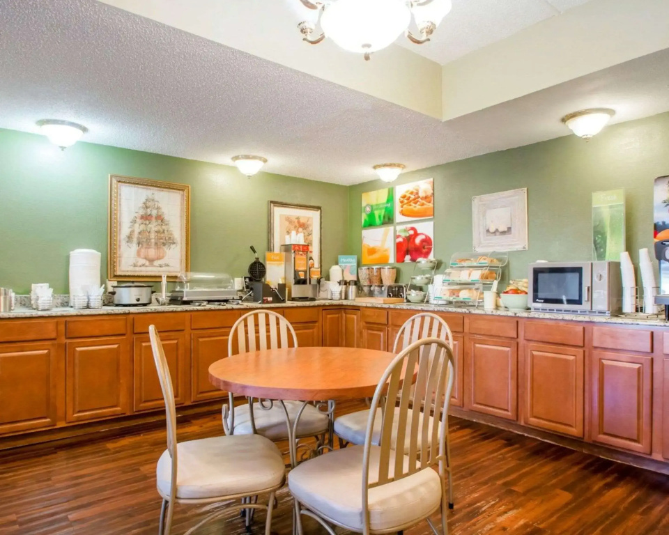 Quality Inn & Suites Ridgeland