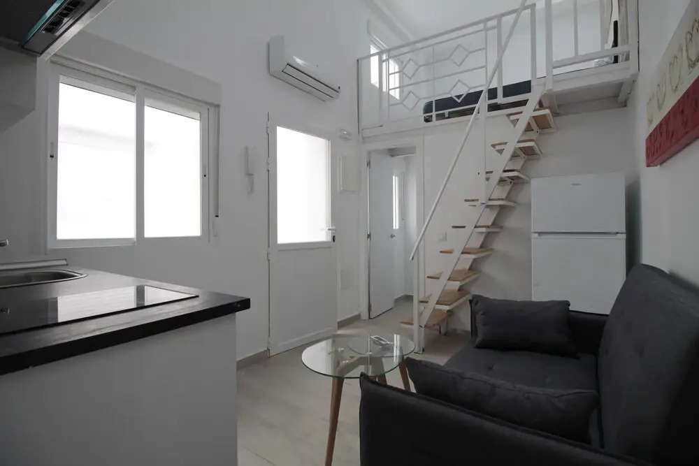 Apartamento con 2 camas de Matrimonio A/C y WiFi SANB4
