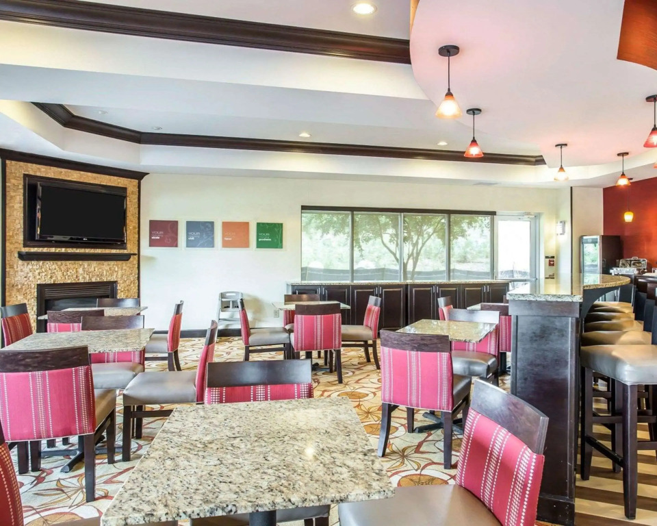 Comfort Suites Rock Hill Manchester Meadows Area