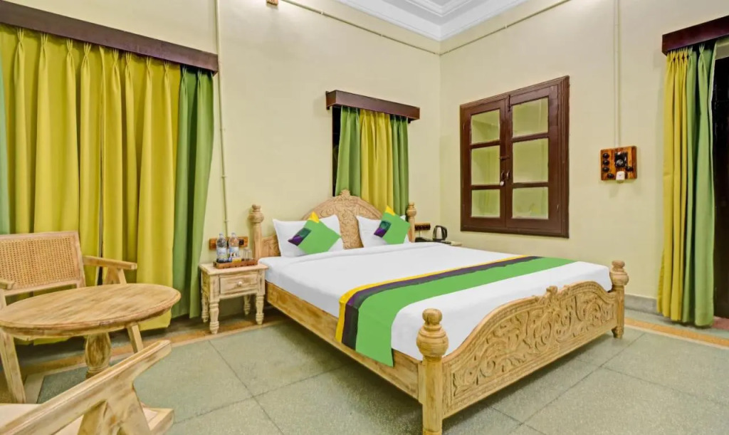 Treebo The Regal House, Near Fateh Sagar Lake