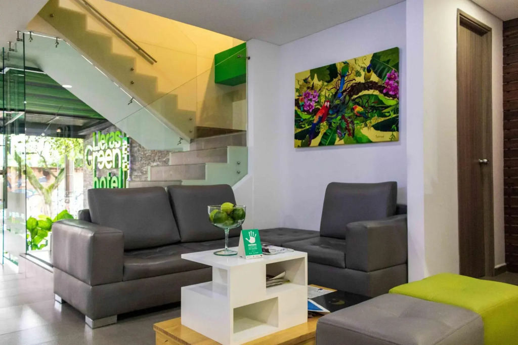Lleras Green Hotel