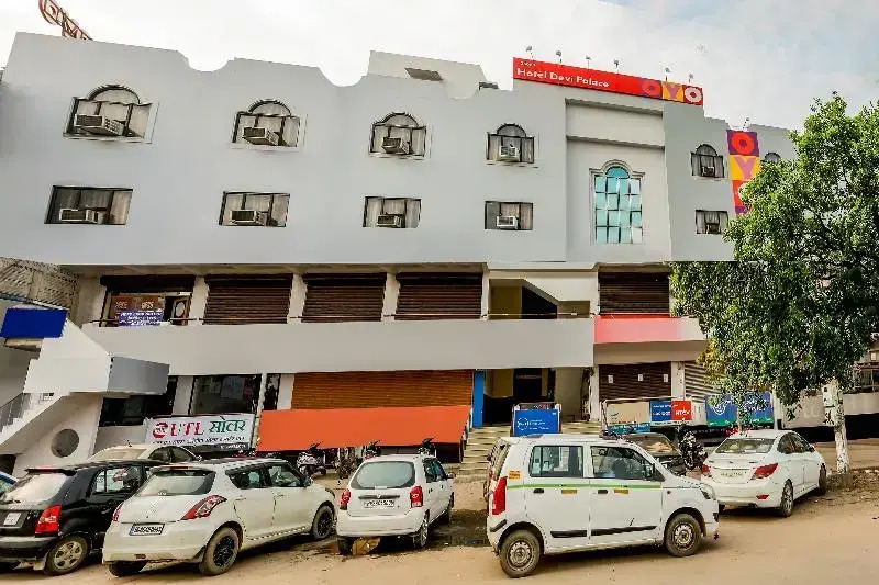 Capital O 25053 Hotel Devi Palace