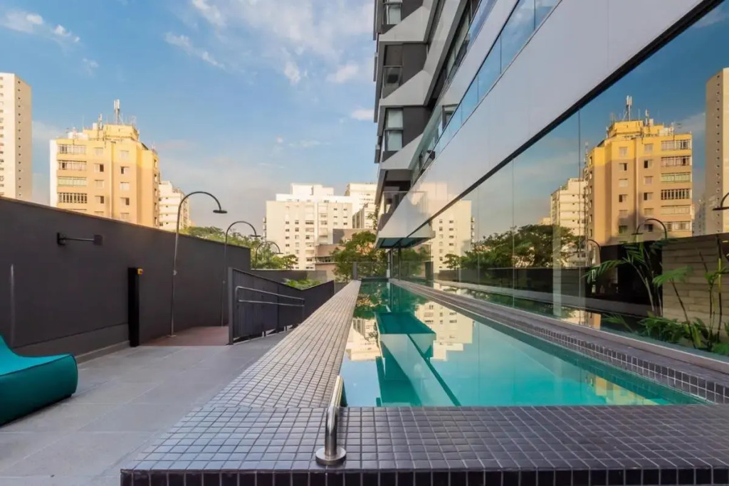 BHomy Pinheiros Novo e bem localizado OR407