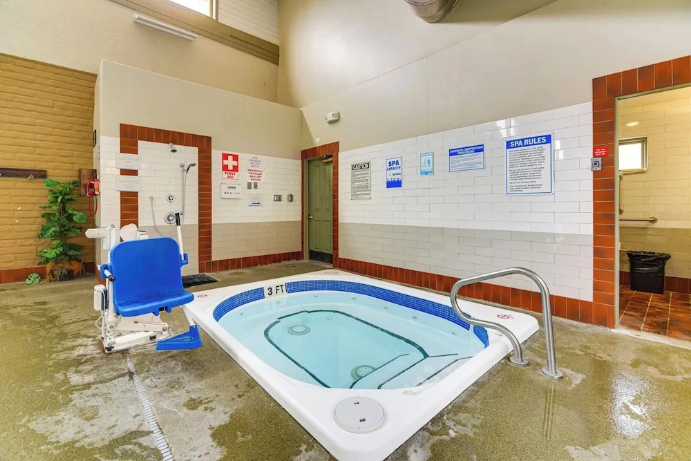 11-min Walk to Santa Fe Plaza! Condo w/ Pool
