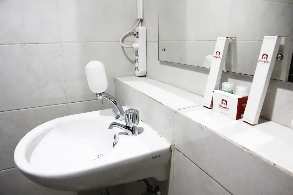 Fully Furnished Studio Apartment @ Grand Dhika City