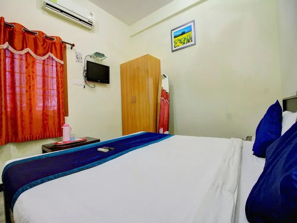 OYO 5672 Vaani Villa