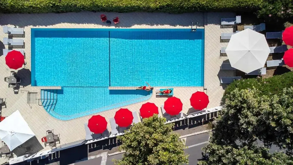 Hotel Ines