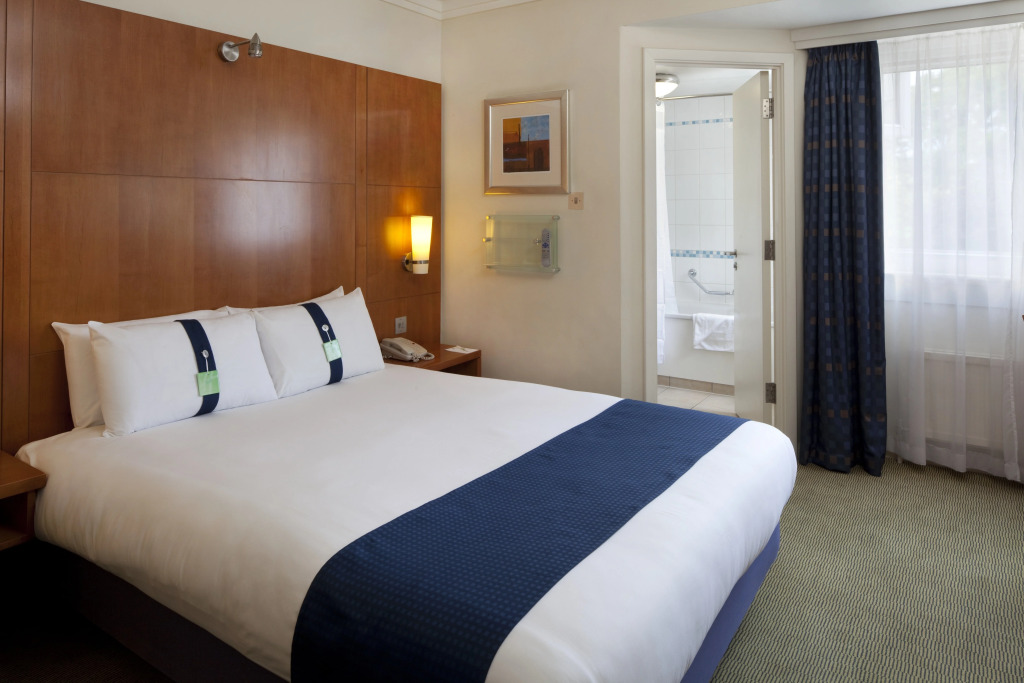 Holiday Inn Basingstoke by IHG