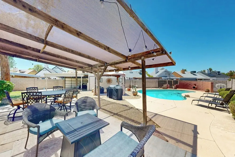 3BR Home w/ Sparkling Pool, Fire Pit