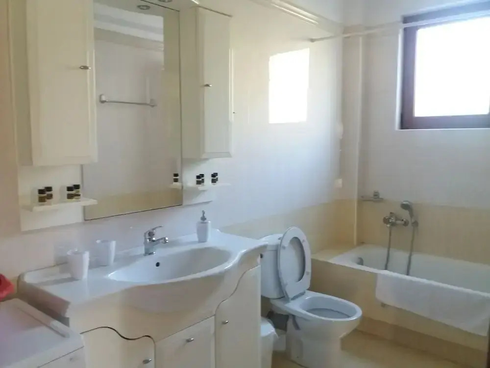 Petrochori ApartHotel
