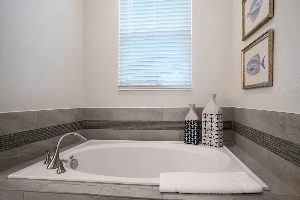 Private Pool& Spa Pool Table Free Resort Access!