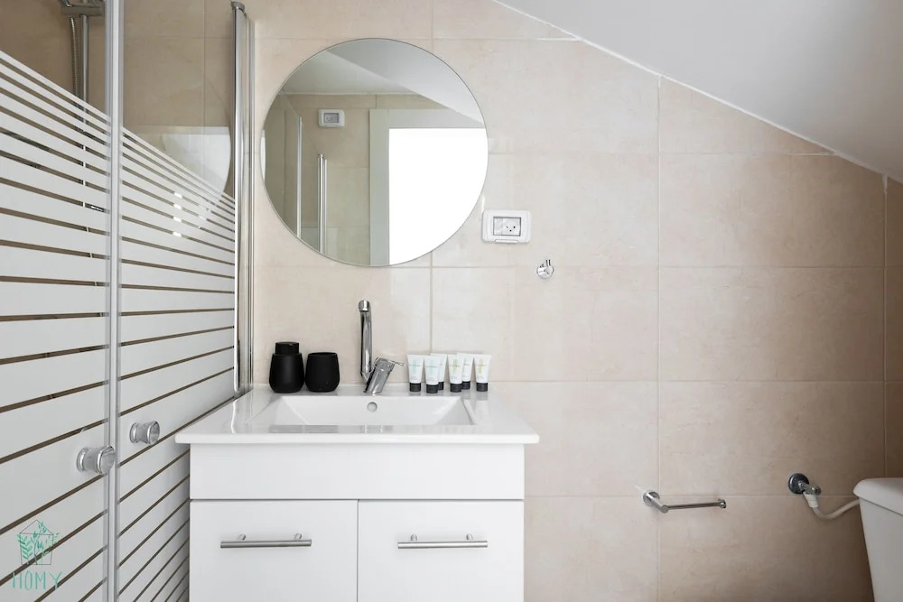 ALMA City Center Classical Apartments by HOMY