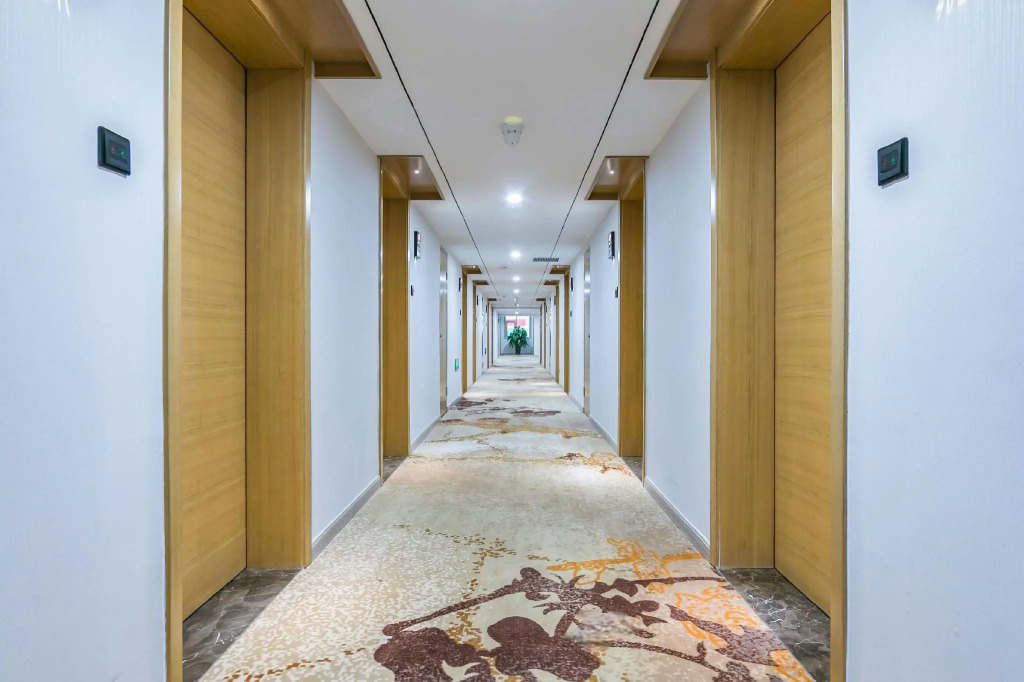 Yuyang Hotel