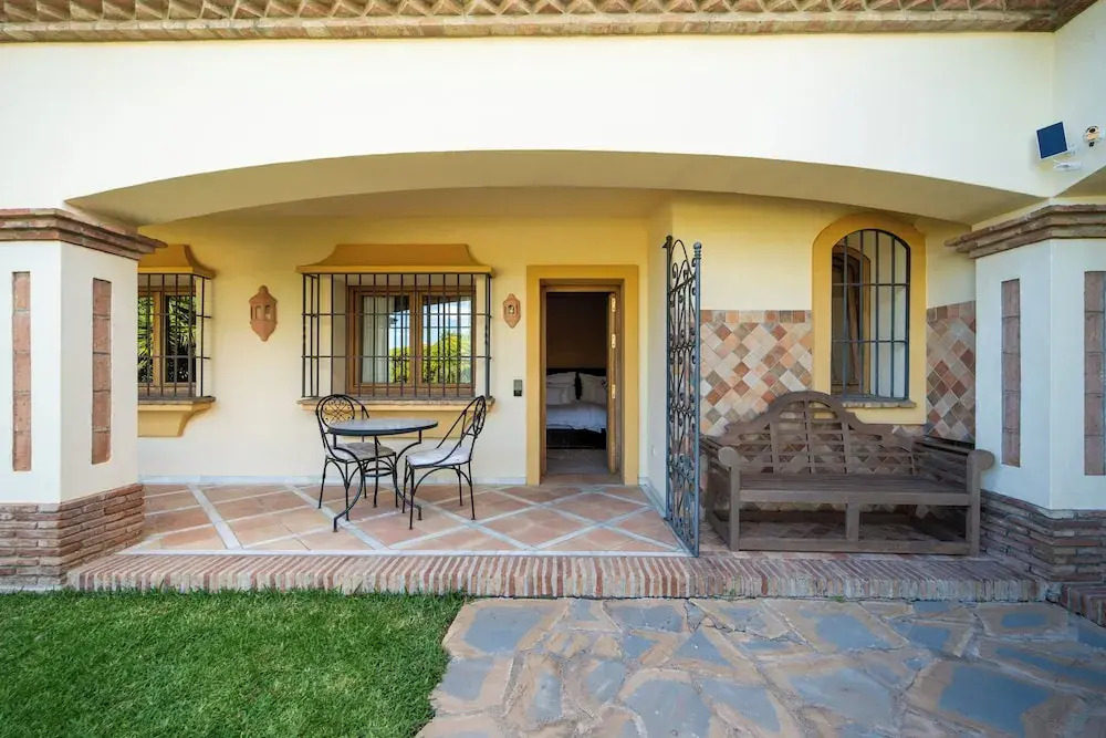 CASA TESS boutique hotel