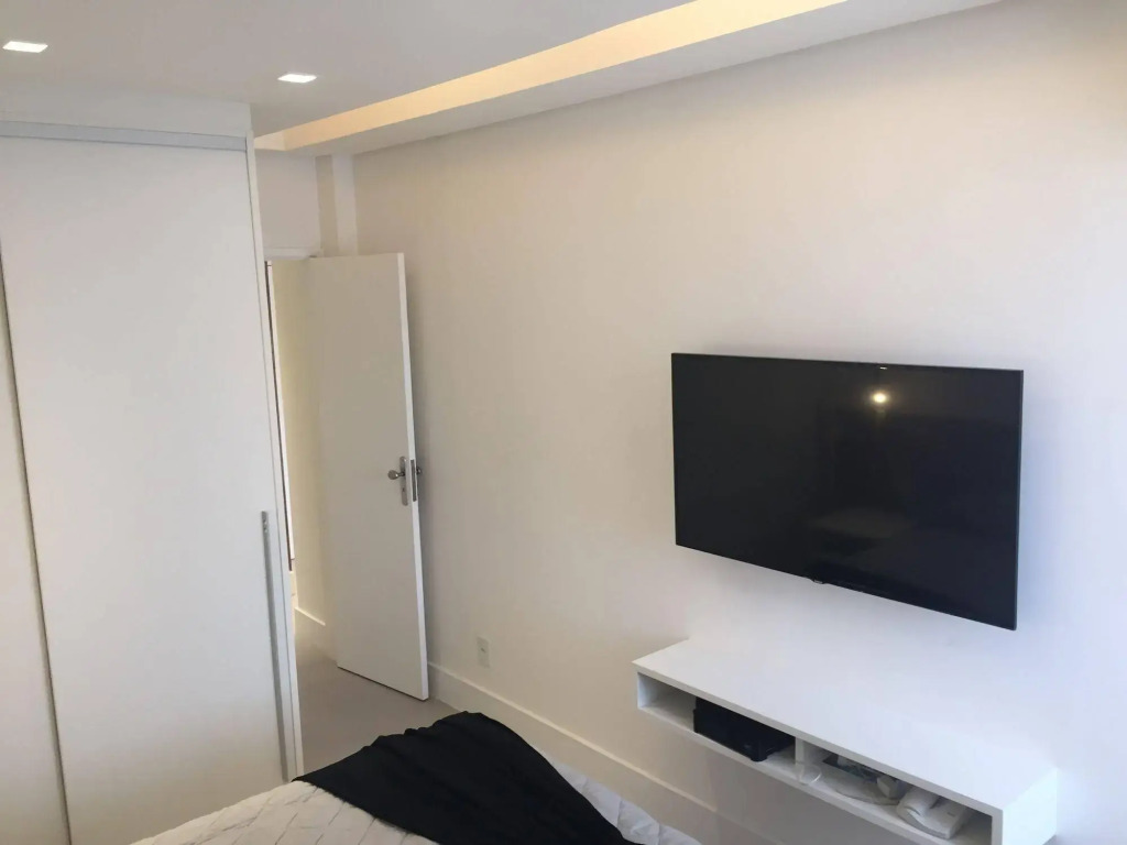 Flat decorado com piscina no Leblon