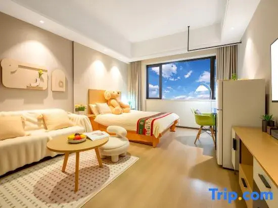 Half Bloom Apartment (Paoli Centre, Yunda Hospital) in Kunming