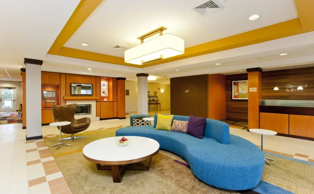Fairfield Inn and Suites by Marriott Winchester