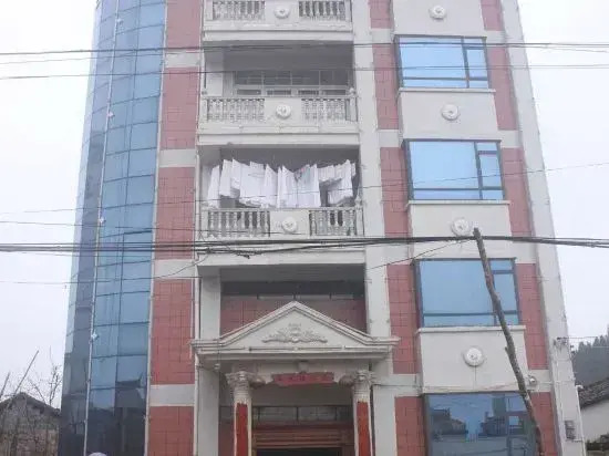 Jiujiulou Apartment