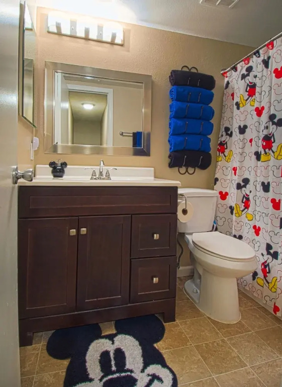 Tron - 3 Br Condo
