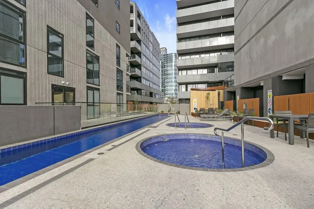 Adina Apartment Hotel West Melbourne
