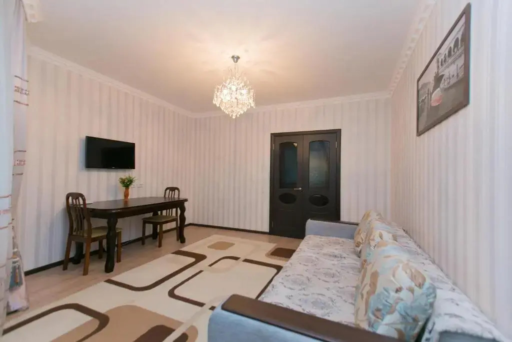 Cozy apartment on Sarayshyq street 5E