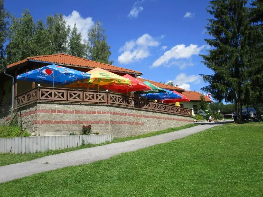 Hotel Jenišov