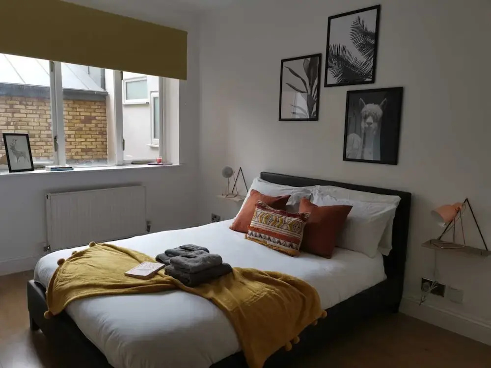 Central Apartment near Barbican Center