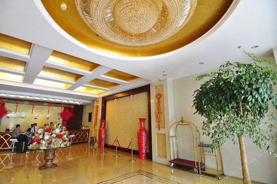 Kunming Baohai Mingzhu Hotel