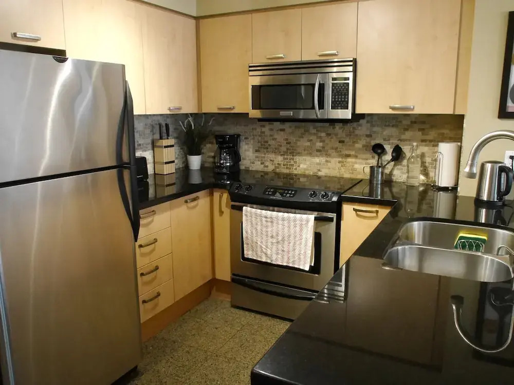 Amazing New 1BR Condo with Parking