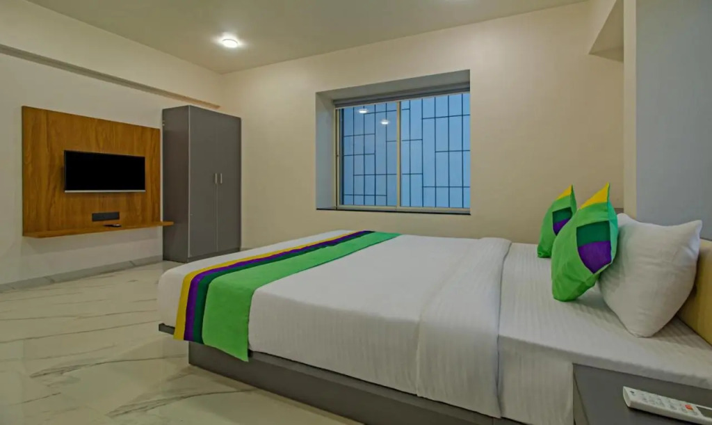 Treebo Atithi Comforts Inn