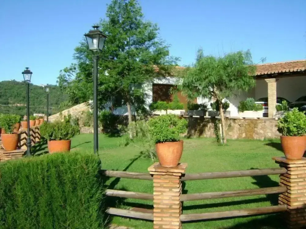 Aparthotel Rural 12 Caños