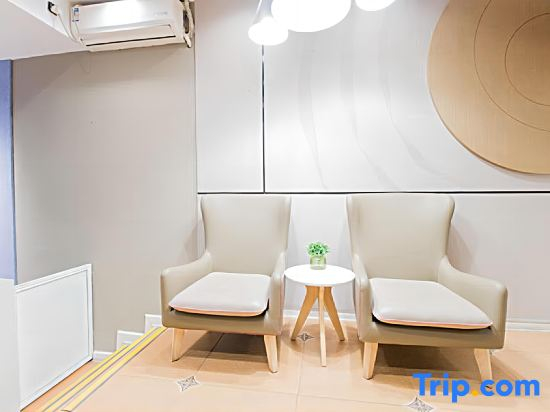 Homeinn Hotel (Qiqihar Wanda Plaza Jiefangmen)