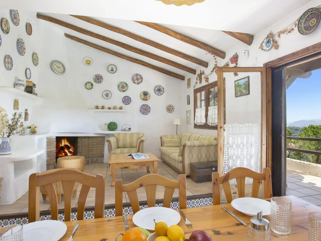 Inviting Holiday Home In Lloret De Mar With Pool