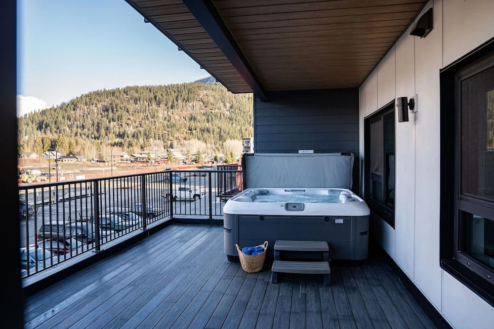 Villa 23 Cabot Peaks by Revelstoke Vacations