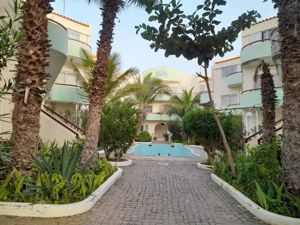 Impeccable 2-bed Apartment Located in Santa Maria