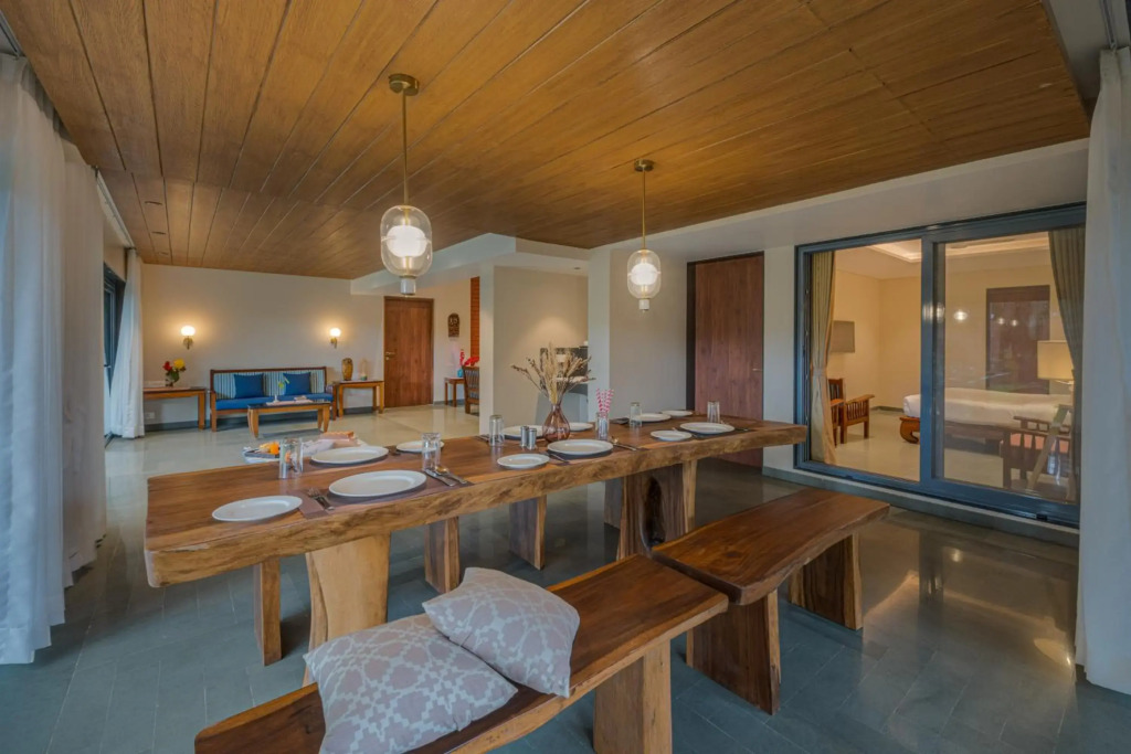 SaffronStays Red Brick House - 3BR English-style villa with verandah dining, orchard lawn & classic charm