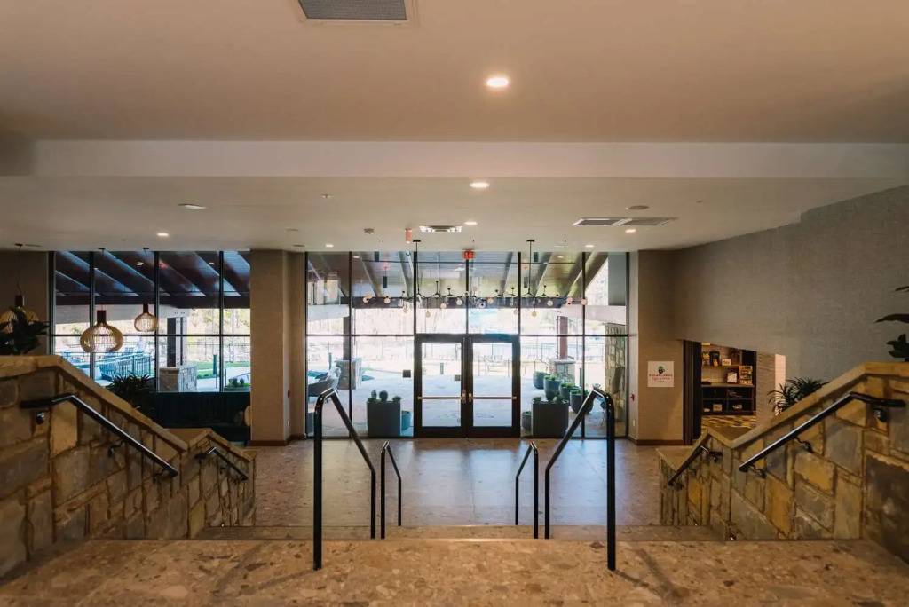Embassy Suites By Hilton Gatlinburg Resort