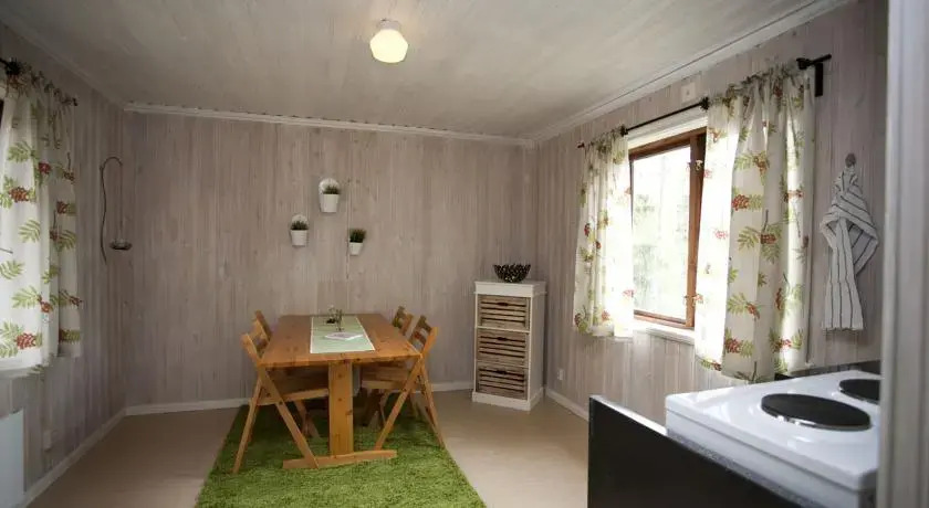 Blankhults Friluftsgård Hostel